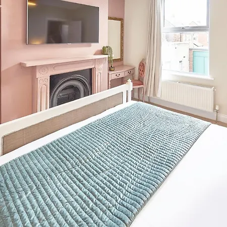 Host & - Randolph House * Saltburn-by-the-Sea
